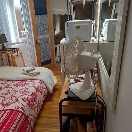 Larchmont Stay Side En Suite With Small Double Bed Лестер Екстер'єр фото