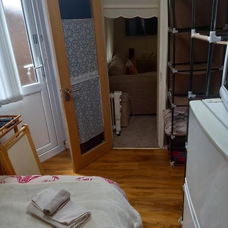 Larchmont Stay Side En Suite With Small Double Bed Лестер Екстер'єр фото