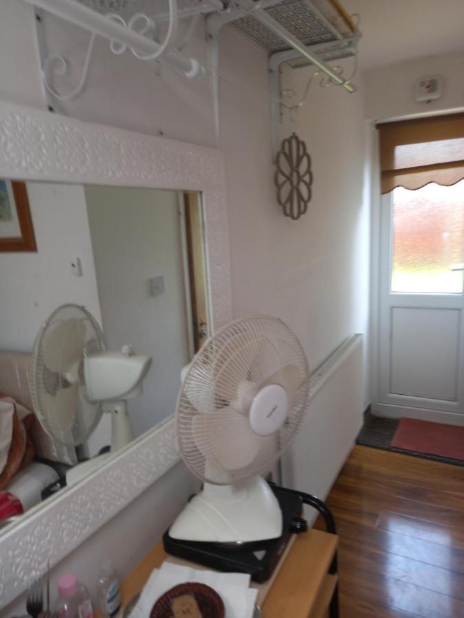 Larchmont Stay Side En Suite With Small Double Bed Лестер Екстер'єр фото